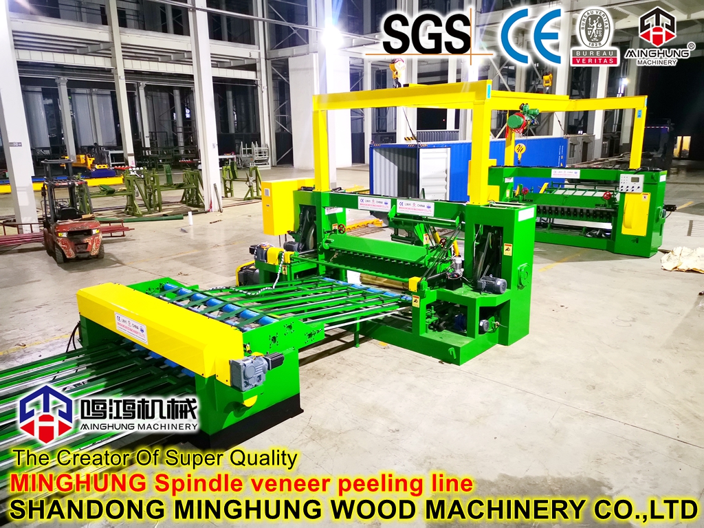 Maximaler Stammdurchmesser 1600 mm Spindelschäldrehmaschine