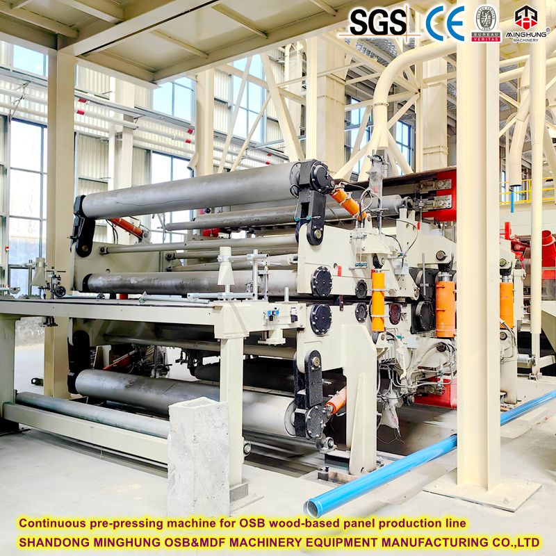 Kontinuierliche Vordrückungsmaschine für die Produktionslinie auf OSB-Holzbasis basierend