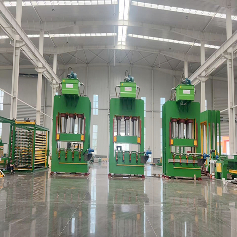 Sperrholz-Kaltpressform aus China Minghung 